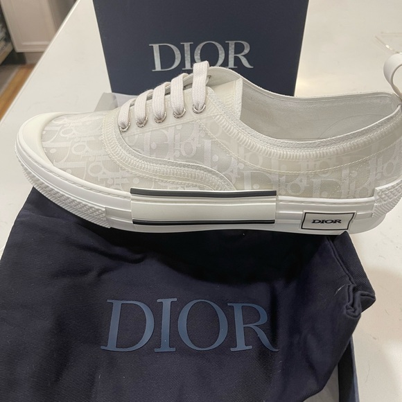 Men’s Dior canvas oblique sneakers